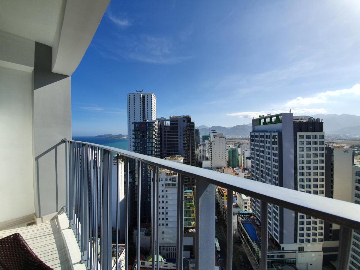 Bed and Breakfast Crystali Panorama Нячанг Экстерьер фото